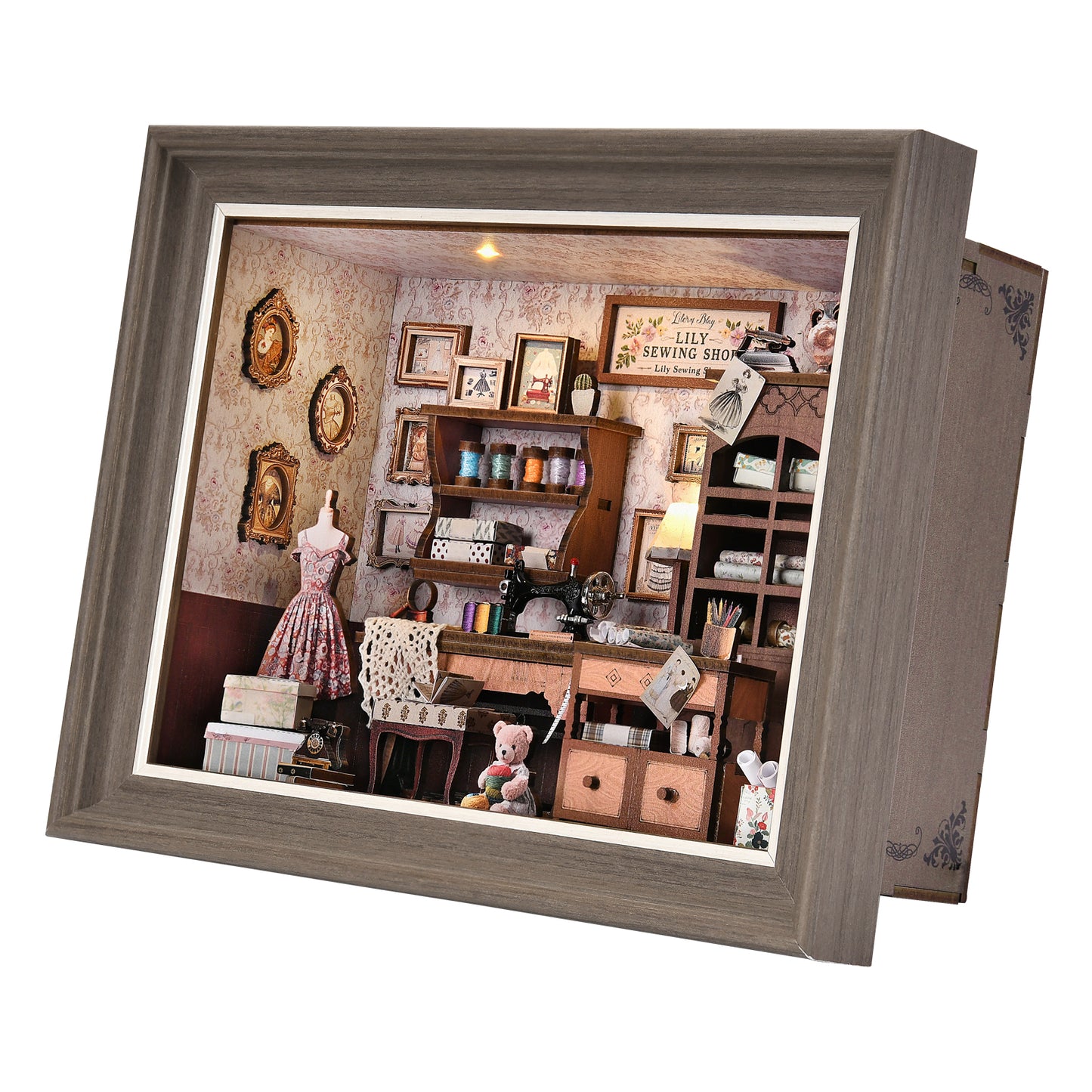 Book Nook Kit - 3D Wooden Puzzle with LED Switch Control & Wall-Mountable Frame，DIY Miniature House for Beginners，Bookshelf/Tabletop/Wall Decor for Craft Lovers，Dollhouse Gift (Lily Sewing Shop)